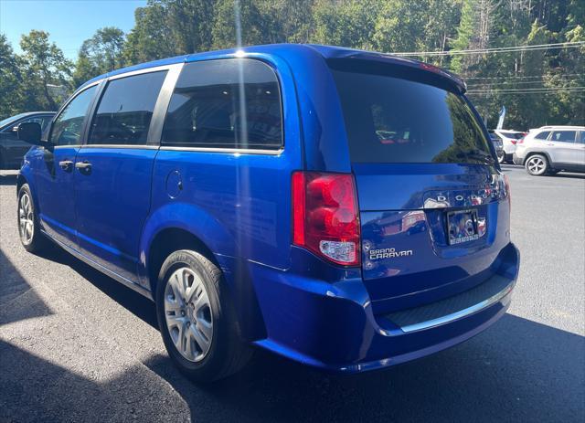 2019 dodge grand caravan se