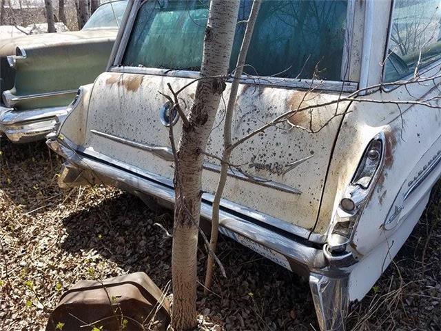 1962 oldsmobile eighty-eight 4 door white 394 v8 automatic