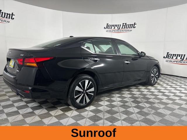 2022 nissan altima 2.5 sv