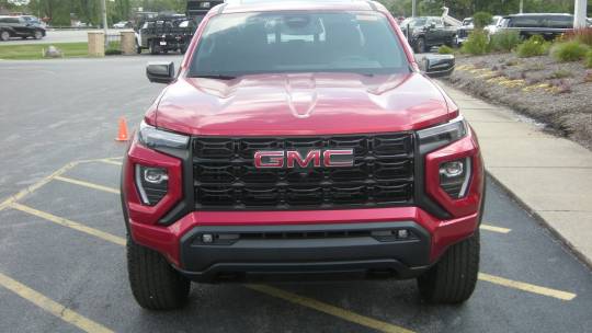 2024 GMC Canyon