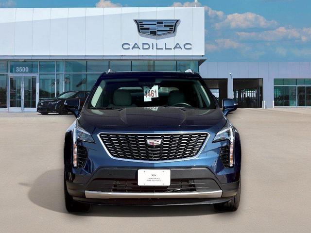 2022 cadillac xt4 premium luxury