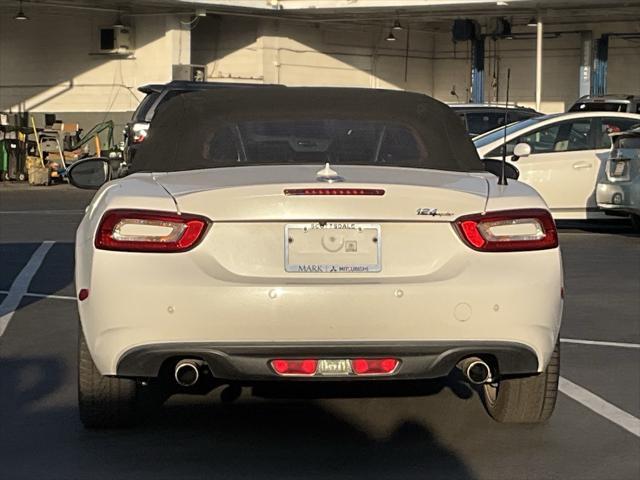 2018 fiat 124 spider base