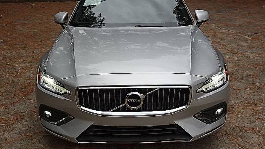 2022 volvo s60 b5 inscription
