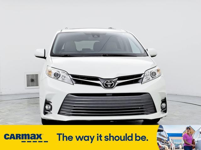 2018 toyota sienna xle premium