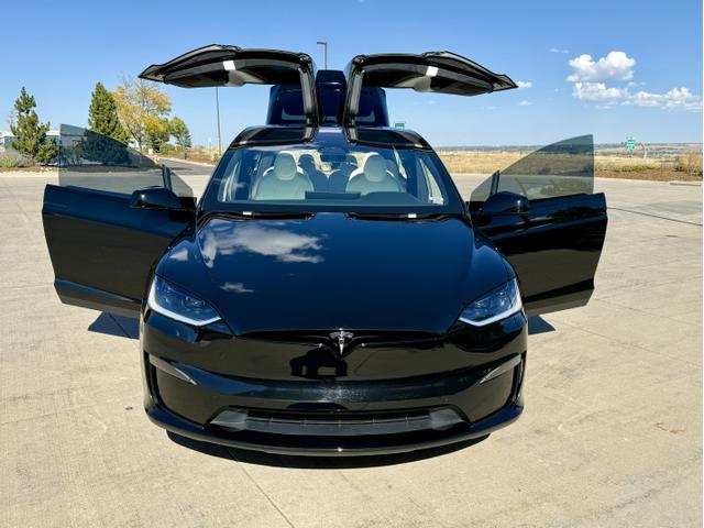 2023 tesla model x standard range
