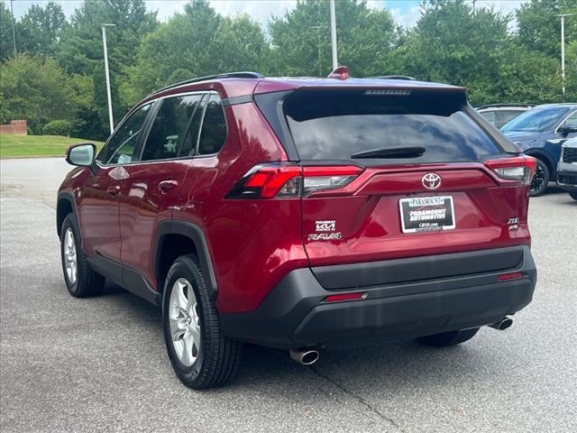 2019 toyota rav4 xle