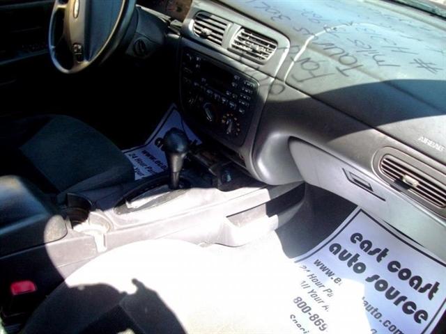 2003 ford taurus se sedan