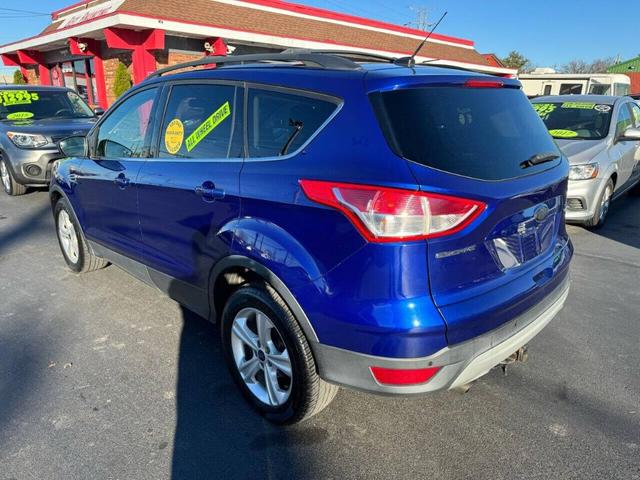 2014 ford escape se