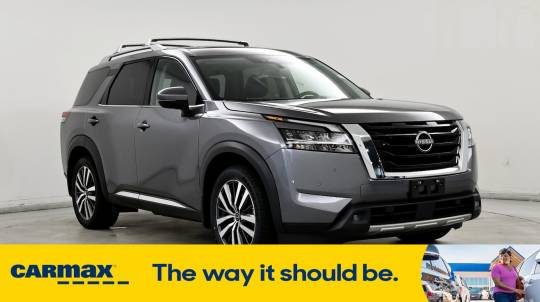 2022 Nissan Pathfinder
