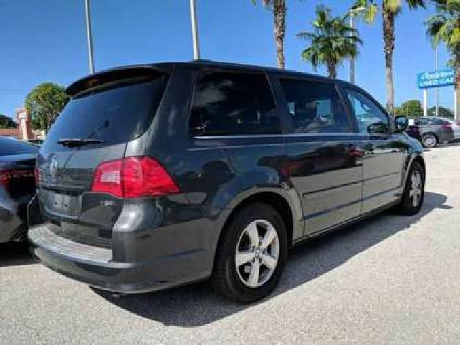 used 2011 volkswagen routan van in sarasota, fl