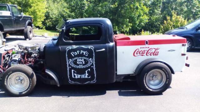 **no reserve - custom jack daniels & coca cola rat rod truck - no reserve**