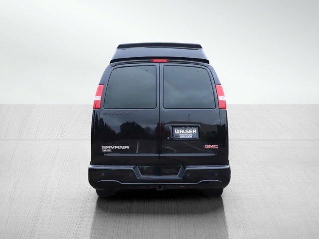 2022 gmc savana 2500 work van