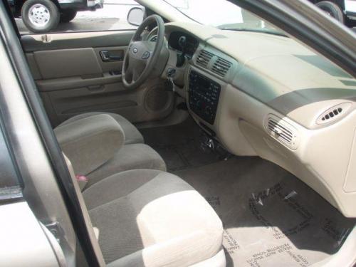 2003 ford taurus se in florida