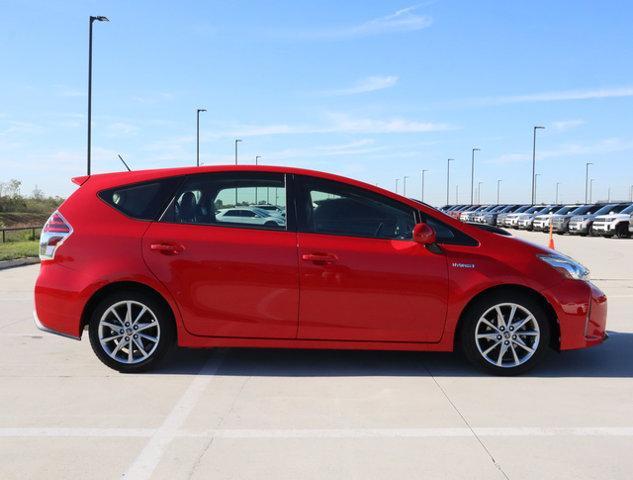 2017 toyota prius v four