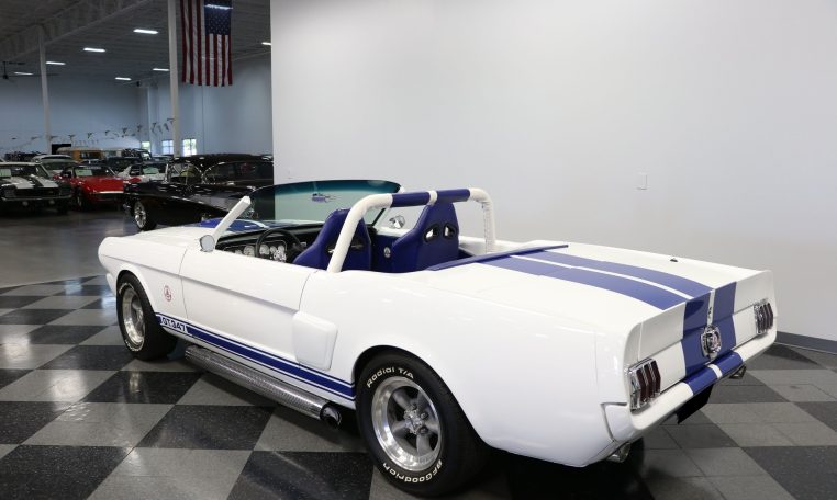 1965 ford mustang roadster