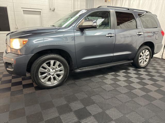2010 toyota sequoia limited