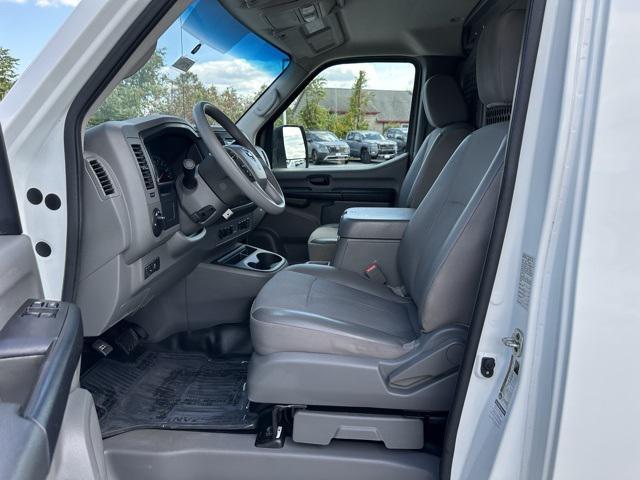 2020 nissan nv cargo nv2500 hd sv v6