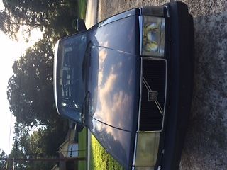 classic 1991 volvo 240 blue in good condition sedan