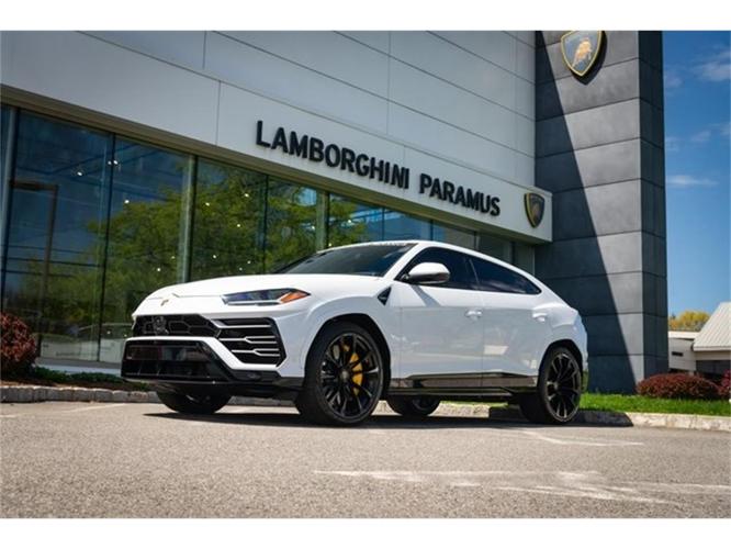 2021 lamborghini urus in paramus, new jersey