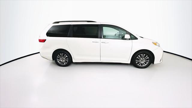 2020 toyota sienna xle premium