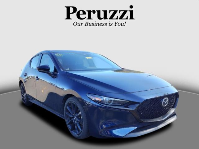 2019 mazda mazda3 fwd w/premium package