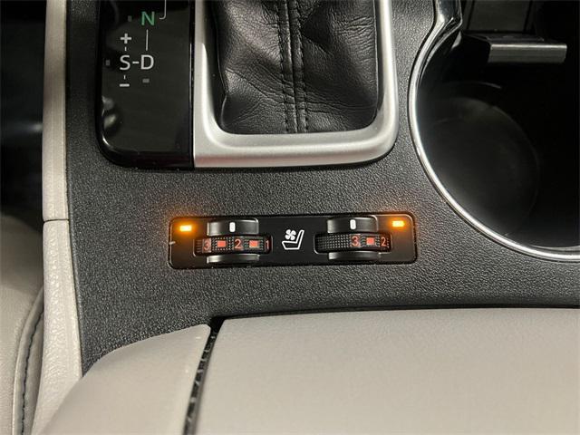 2017 toyota highlander limited platinum
