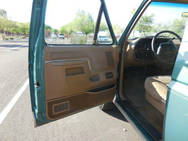 1990 ford bronco extremely low miles original family owned