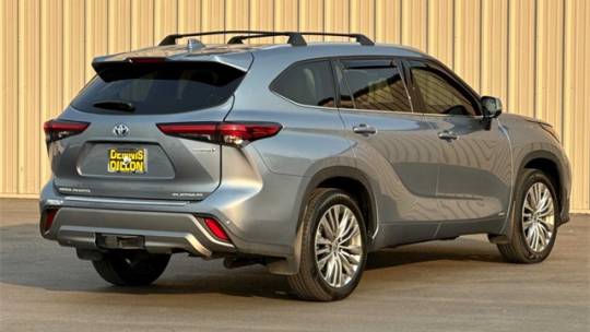 2023 toyota highlander hybrid platinum