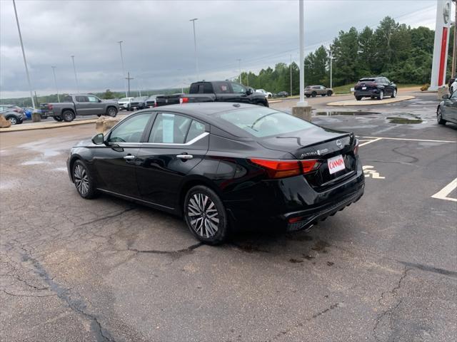 2023 nissan altima 2.5 sv