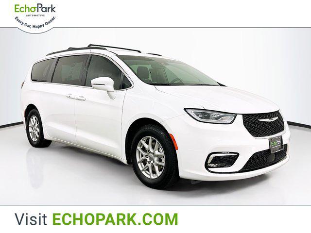 2022 chrysler pacifica touring l