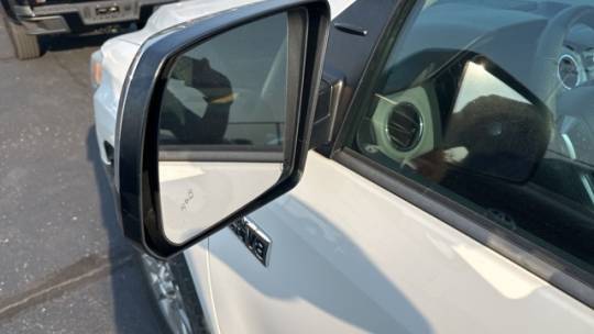 2017 toyota tundra limited