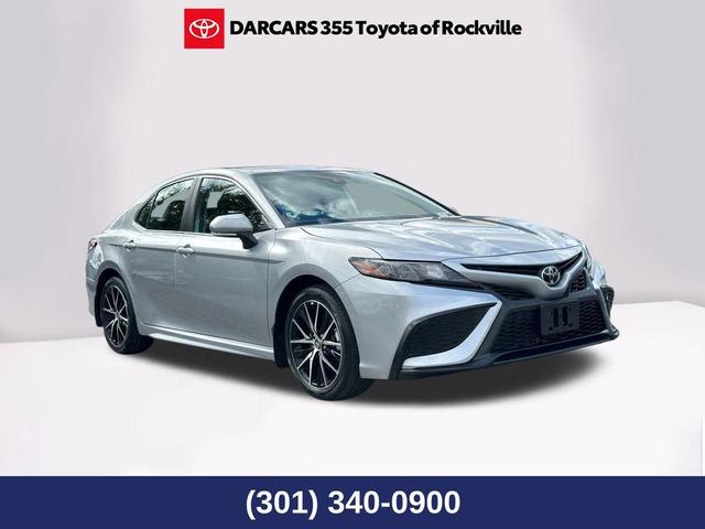 2024 toyota camry se