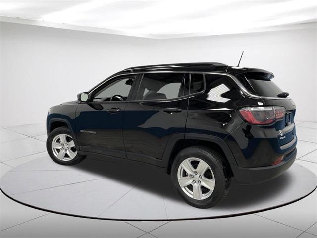 2022 jeep compass latitude