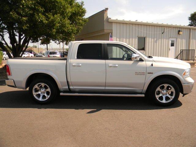 used 2017 ram 1500 4x4 crew cab laramie hutchinson, ks 67502 for sale in hutchinson, kansas