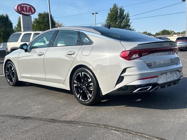 2022 kia k5 gt-line