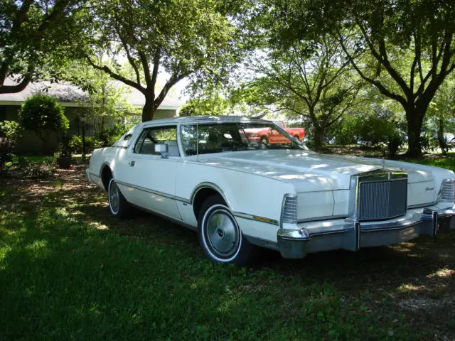 lincoln mk iv excellent mechanical condition, low mileage, runs great no reserve