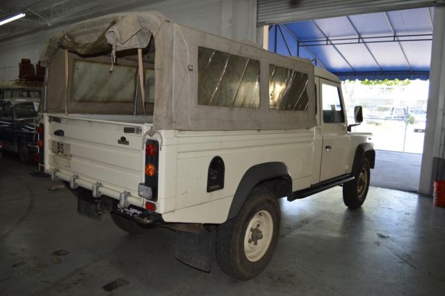 1988 land rover defender 110 pick up white great deal!