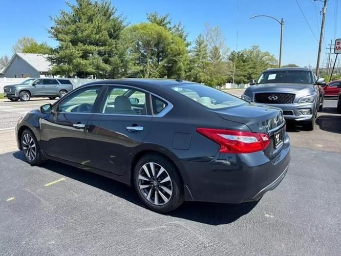 2017 nissan altima 2.5 sv sedan 4d in saint louis, missouri