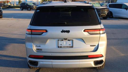 2024 jeep grand cherokee l summit
