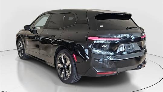 2025 BMW iX
