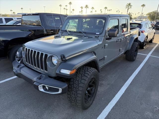 2023 jeep gladiator sport s