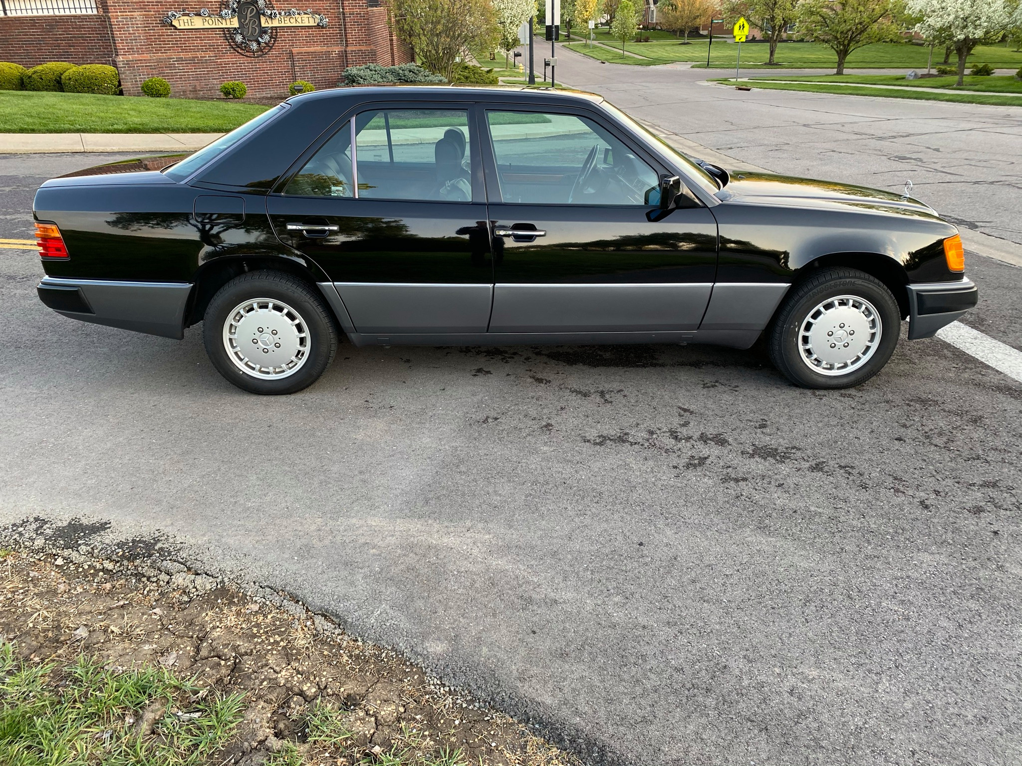 1993 mercedes-benz 300e 4matic