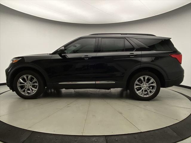 2022 ford explorer xlt