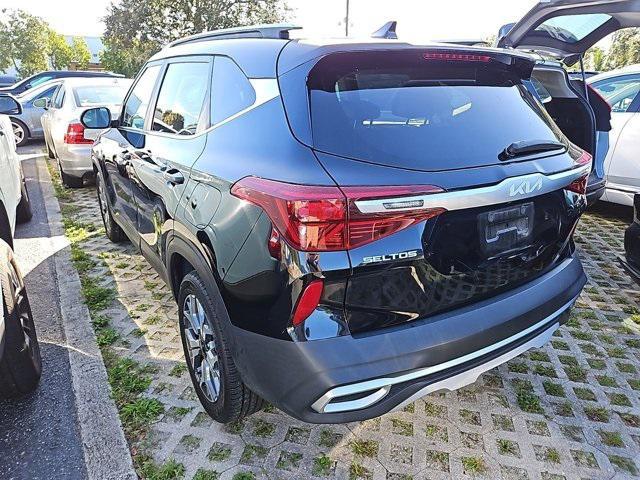 2022 kia seltos ex