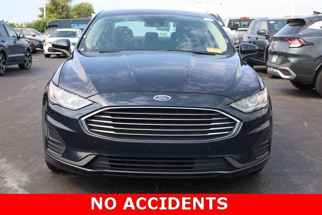 2020 ford fusion se