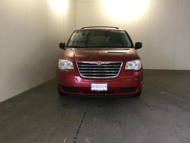 2010 chrysler town and country lx lx 4dr mini-van for sale in bow, new hampshire