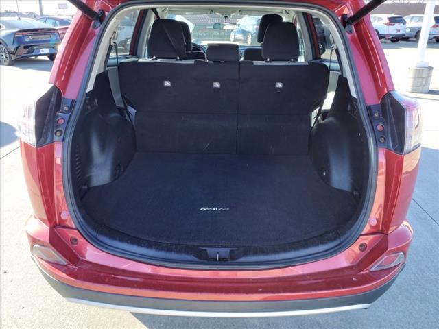2016 toyota rav4 xle