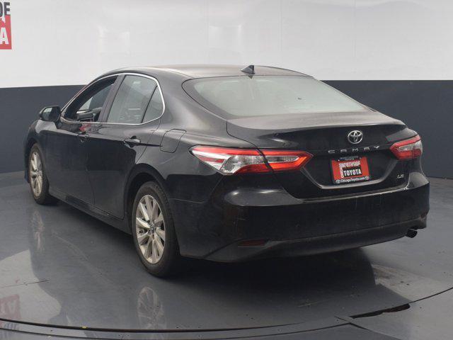 2019 toyota camry le
