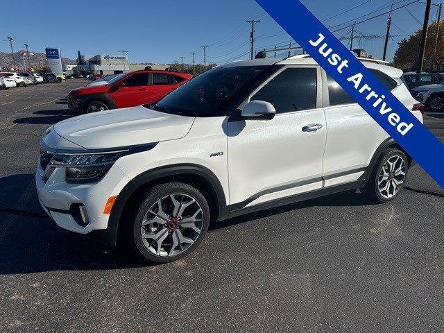 2021 kia seltos sx