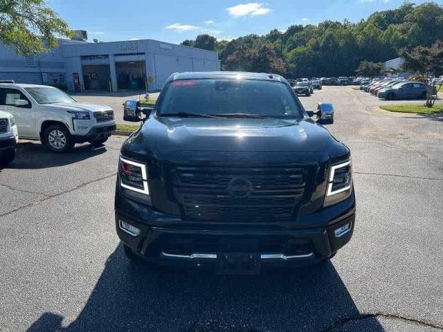 2020 nissan titan sl